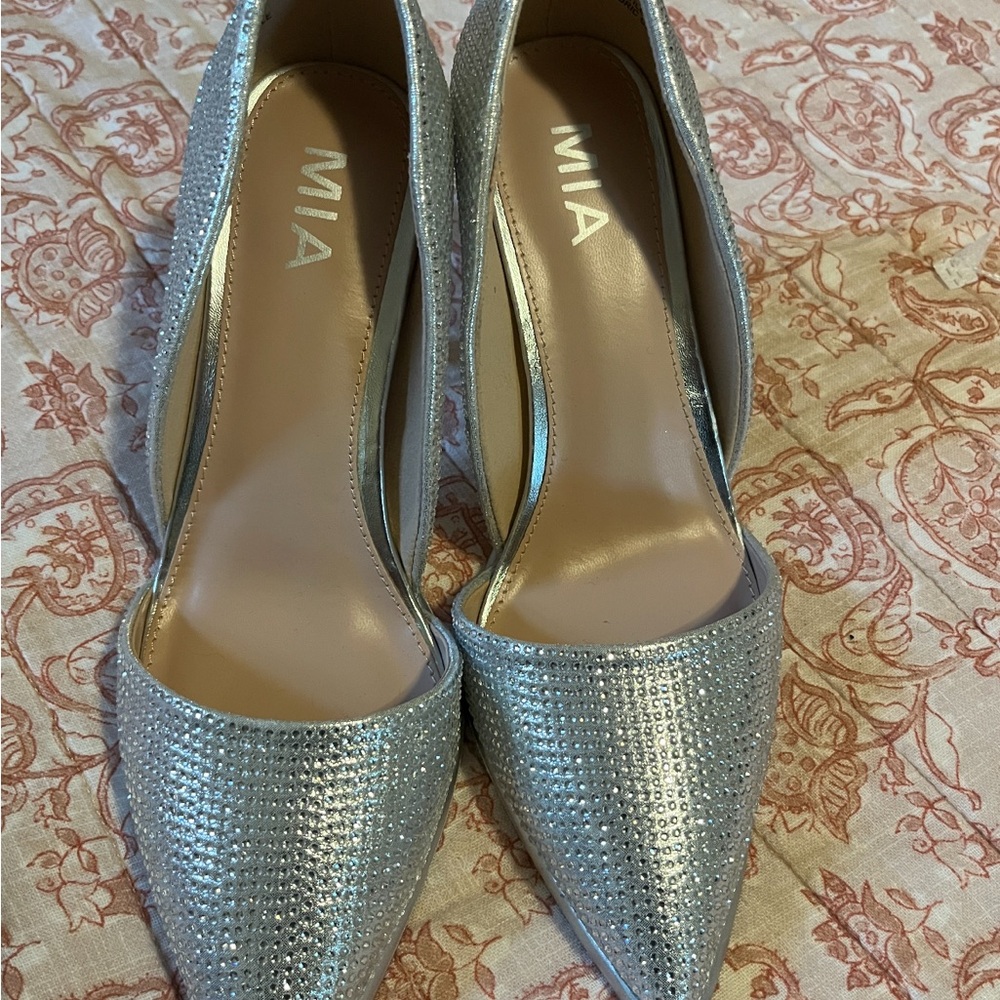 MIA Silver Heels with Metallic Finish